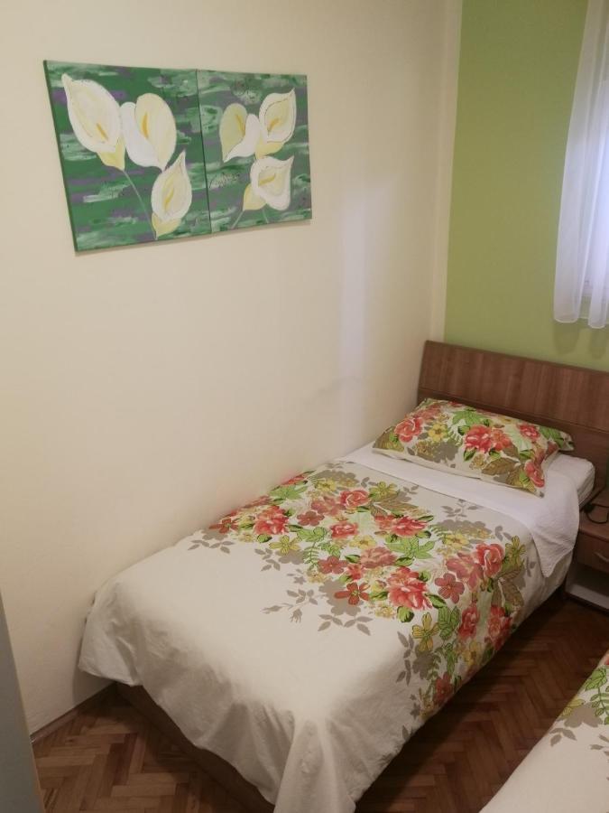 Apartment Cozy シベニク エクステリア 写真