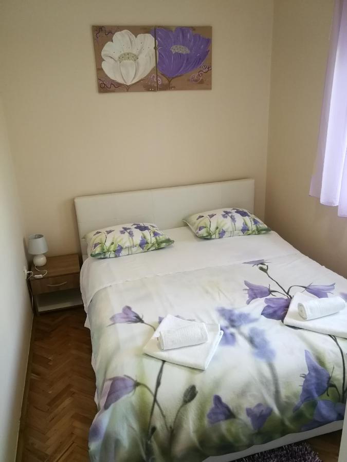 Apartment Cozy シベニク エクステリア 写真